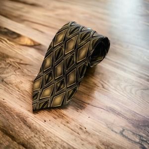 Facets 100% Silk Tie Gold/Black